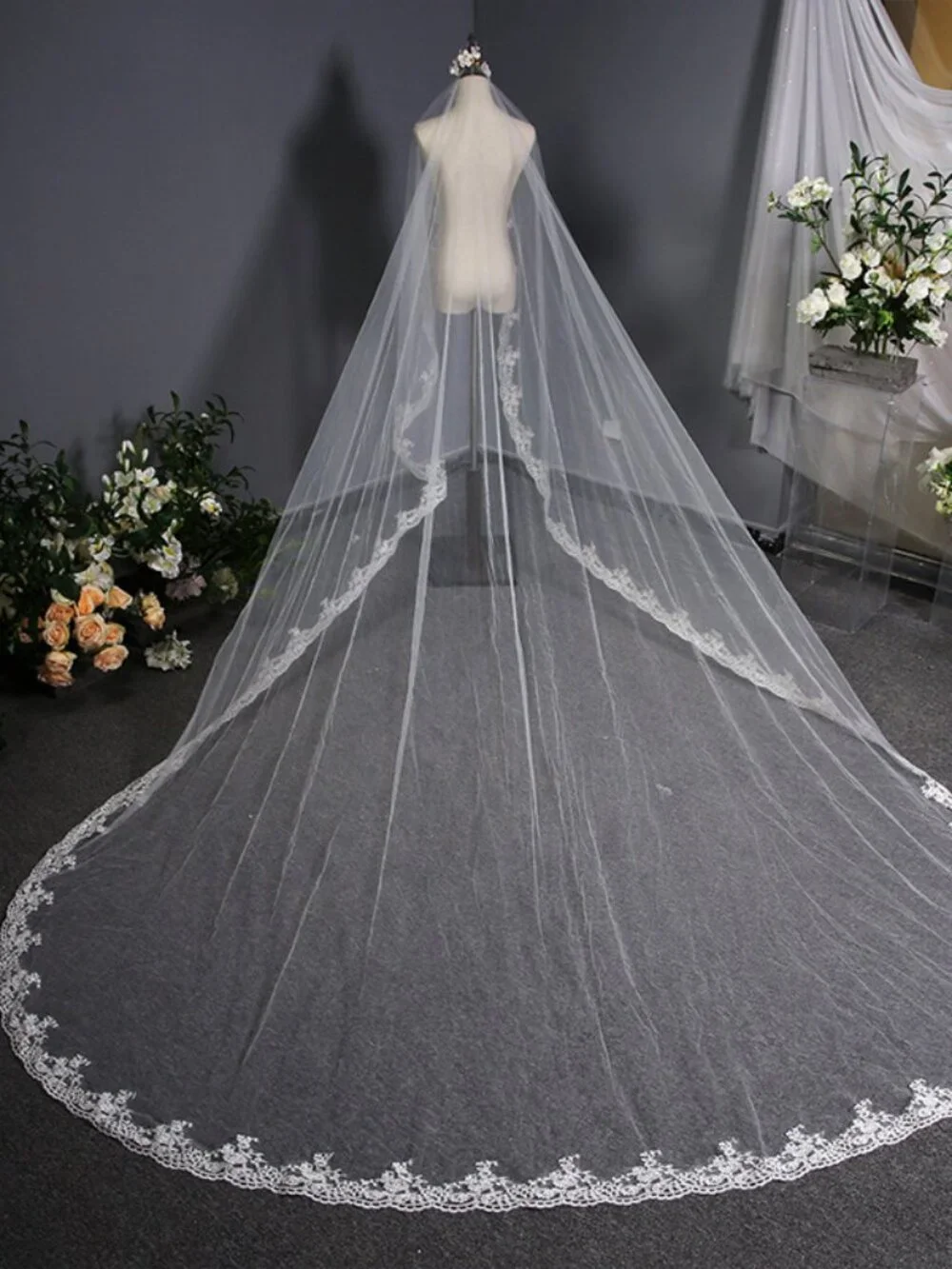 Regal Cathedral Length Bridal Veil 3.8m